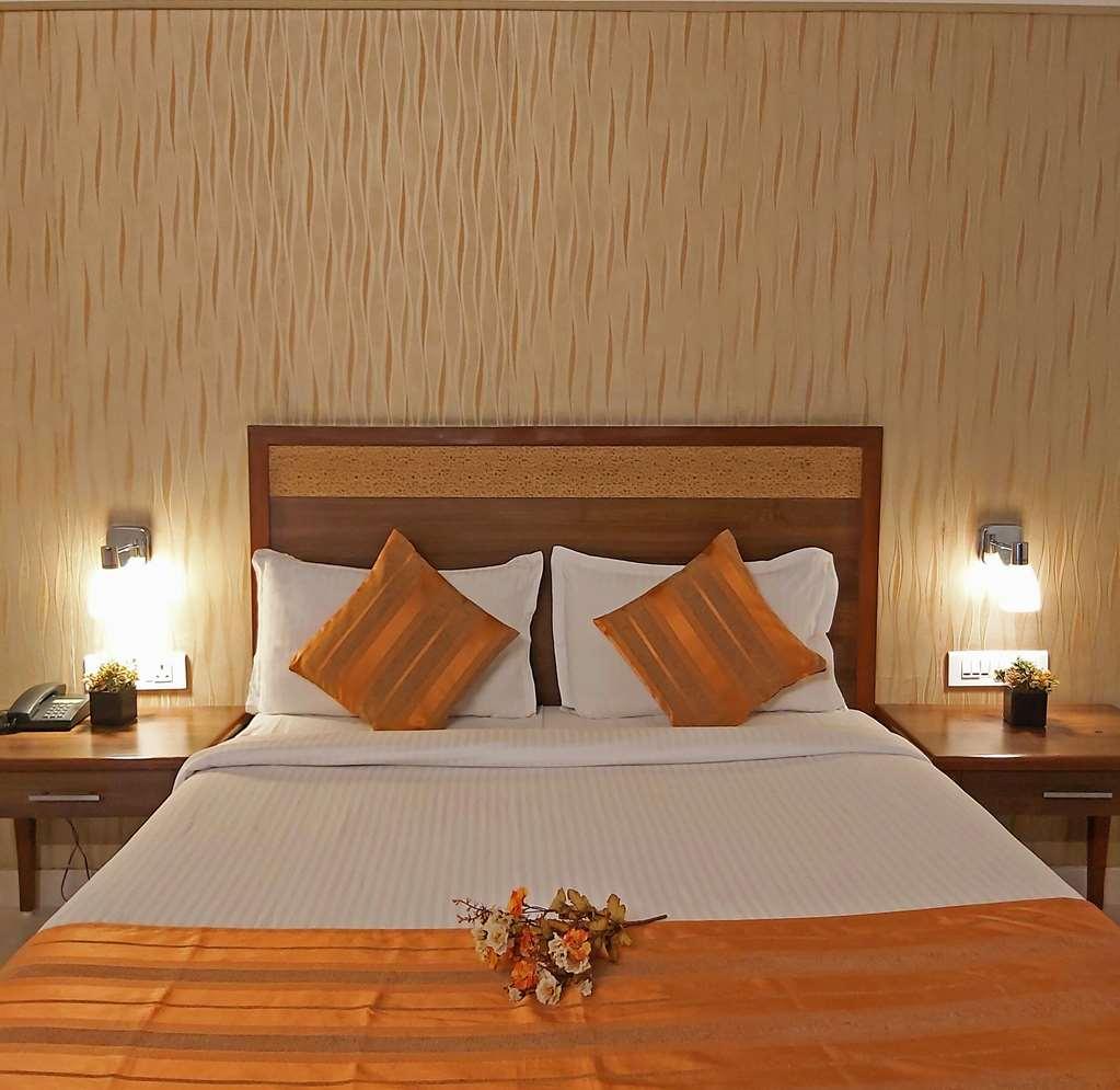 Quality Inn Mint Pune Zimmer foto