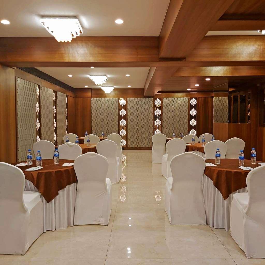 Quality Inn Mint Pune Einrichtungen foto